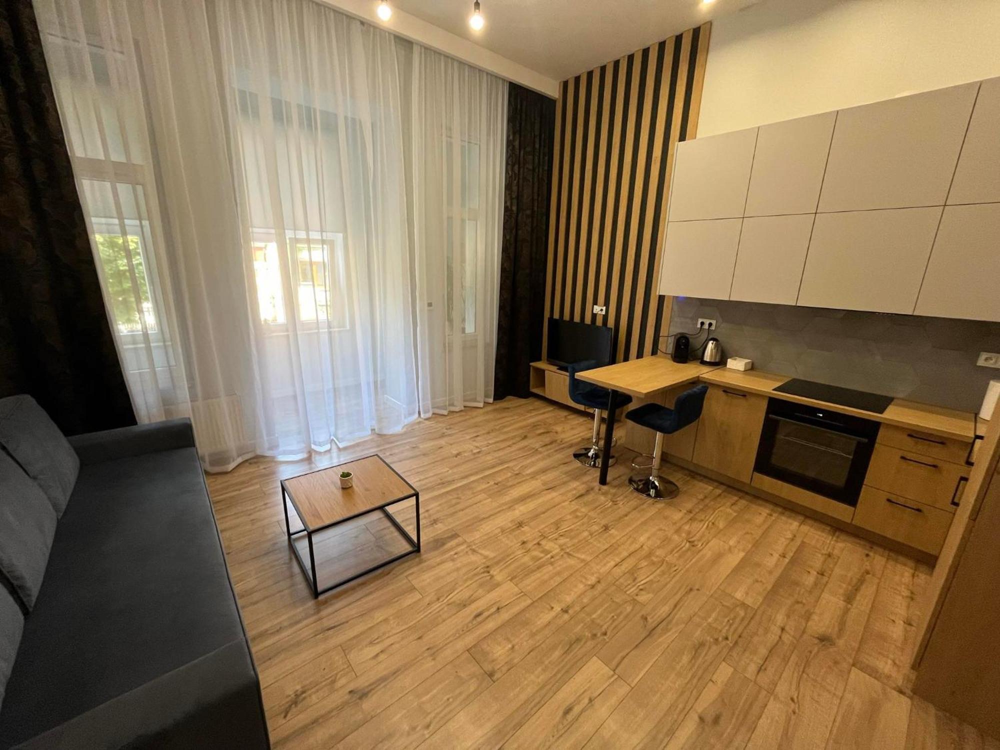 Golden Premium Apartment Slowackiego, Centrum, Parking 凯尔采 外观 照片