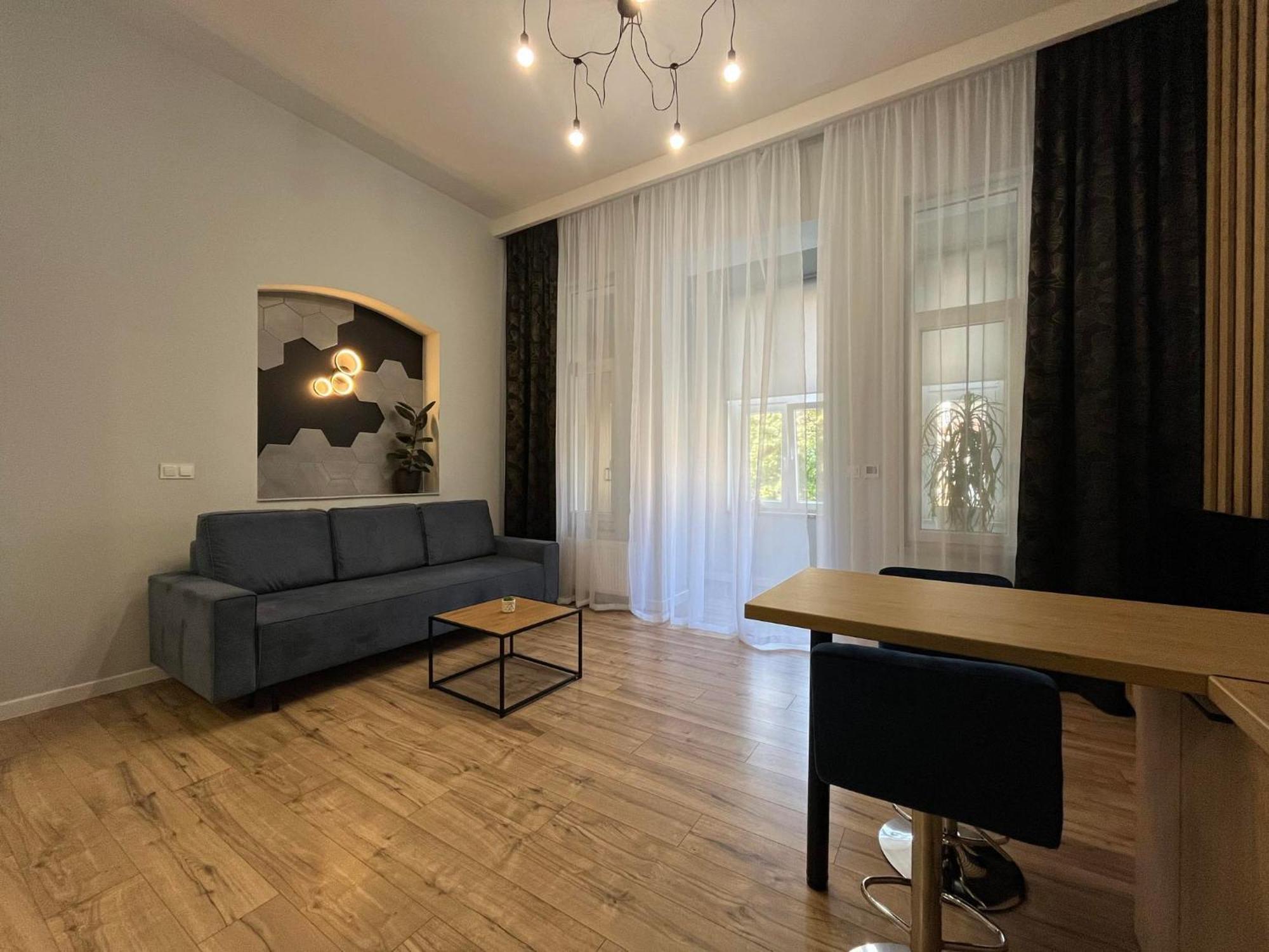 Golden Premium Apartment Slowackiego, Centrum, Parking 凯尔采 外观 照片