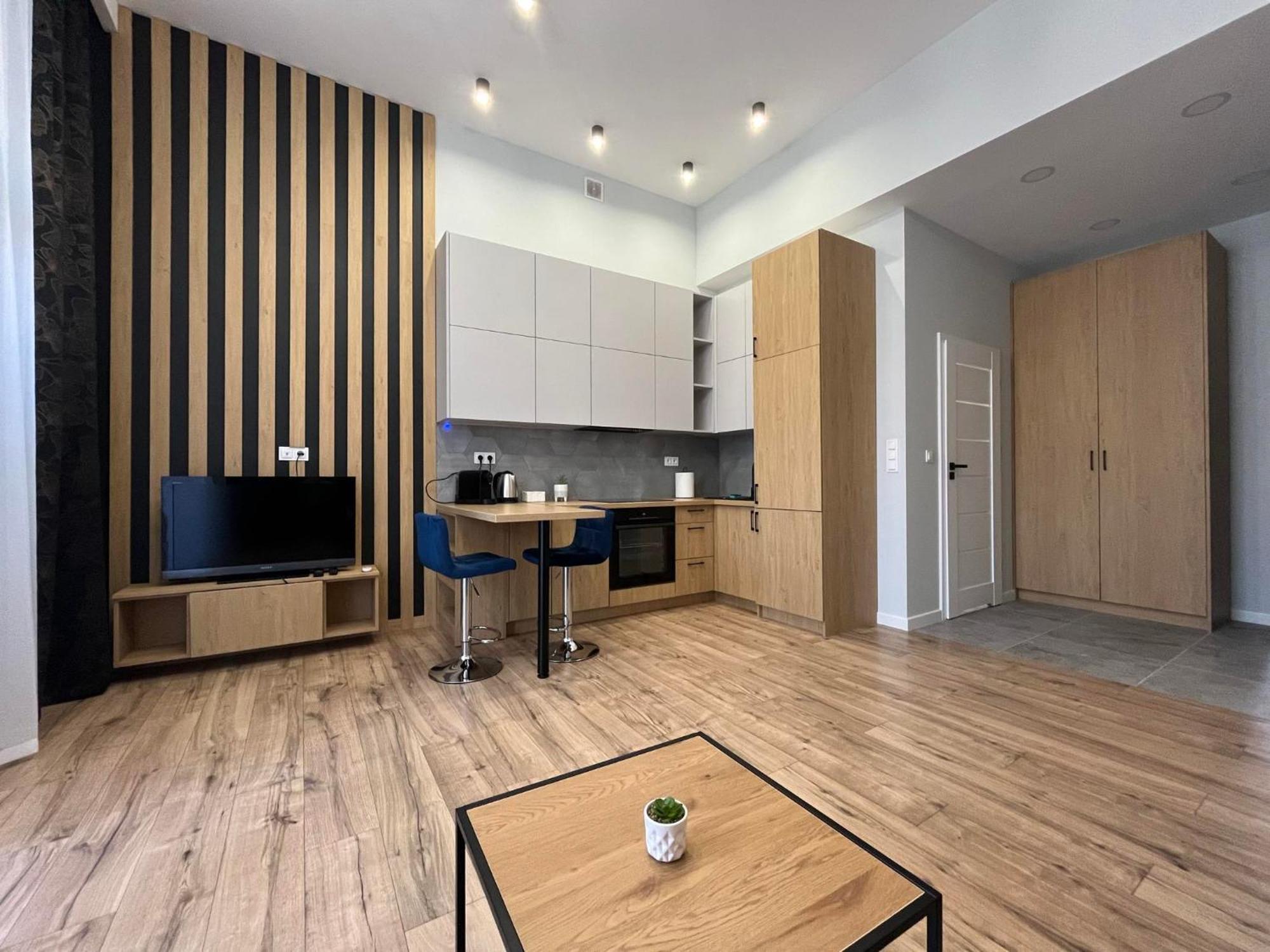 Golden Premium Apartment Slowackiego, Centrum, Parking 凯尔采 外观 照片
