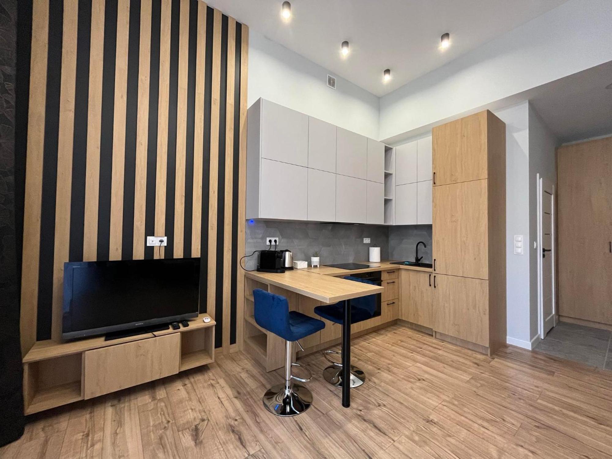 Golden Premium Apartment Slowackiego, Centrum, Parking 凯尔采 外观 照片